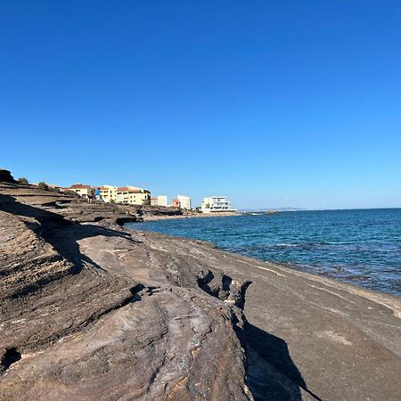 Eros Apartment Agde Bagian luar foto